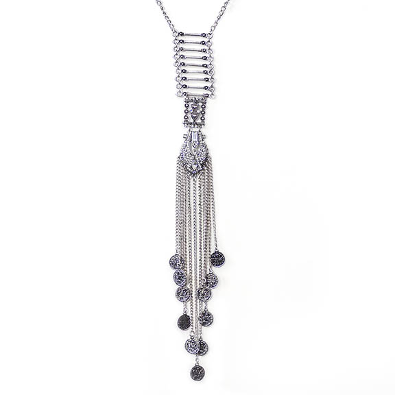 NA349: Elegant Silver Tassel Necklace