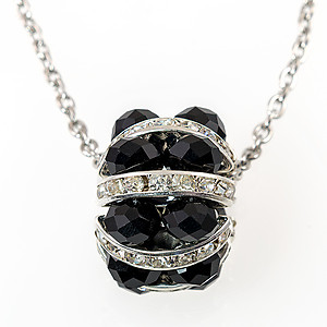 NA293: Black Austrian Crystal Necklace