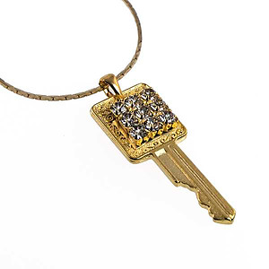 NA351: Golden Crystal Key Necklace