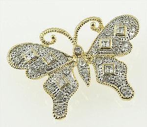 PA546: Crystal Butterfly Pin