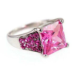 RA309PR: Stunning Pink Ice or Clear Ice Ring