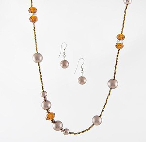 SN208T: Pearl & Crystal Set (Coffee/Topaz or White and Clear Beads