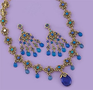 SNT109: Sapphire Crystal Necklace & Earrings Set