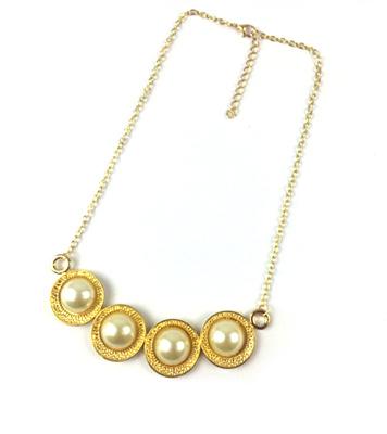 NA297: Golden Pearl Necklace