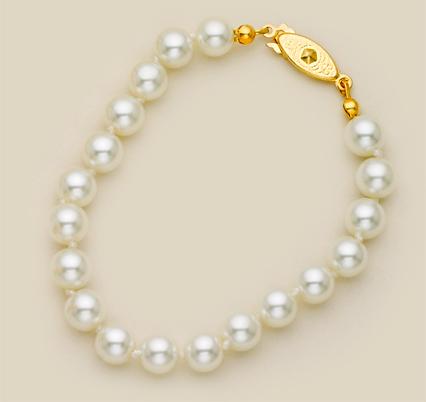 BR90: Pearl Bracelet