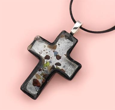 NA49: Murano Italian Style Glass Cross Pendant