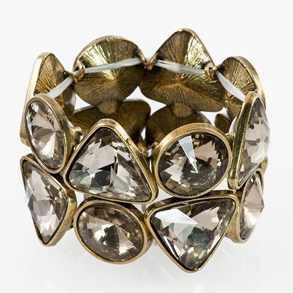 BR287: Stunning Triangular Bracelet