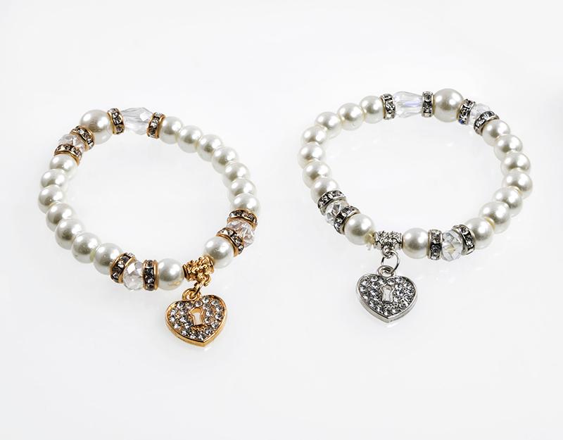 BR514: Pearl and Crystal Heart Bracelet