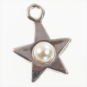 CH55P: Star Charm with Pearl (in Silver or Gold)