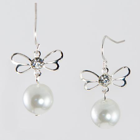 EA567: Siver Bow and Pearl Earrings