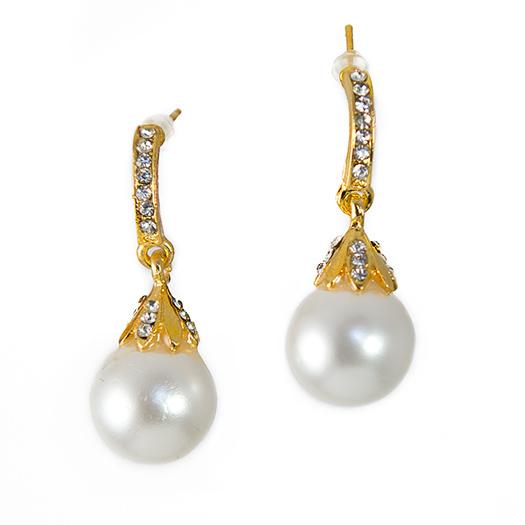 EA636: Pearl Drop Earrings