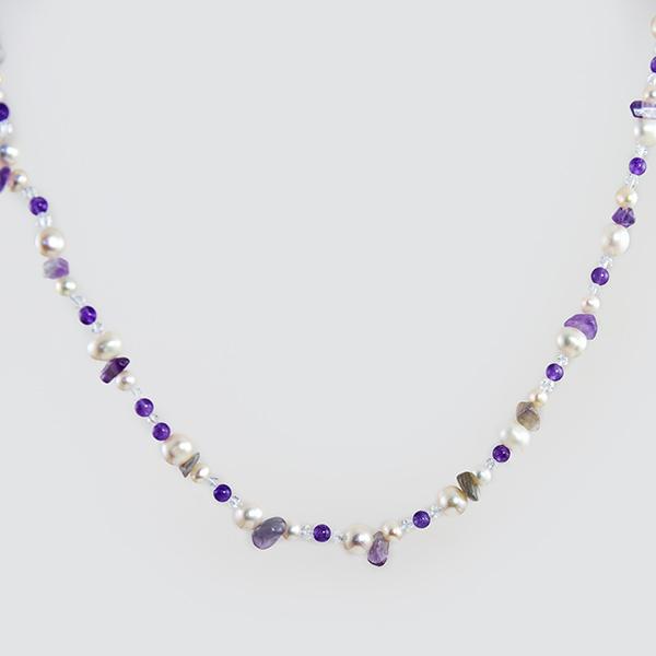 NA289: Natural Stone and Pearl Necklace