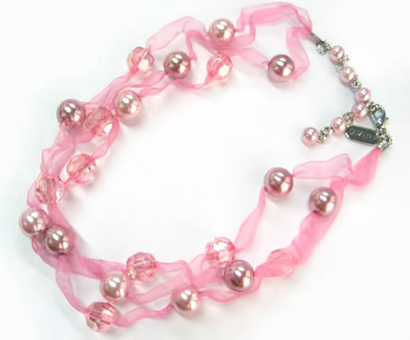 NA301PK: Pink Pearl Necklace