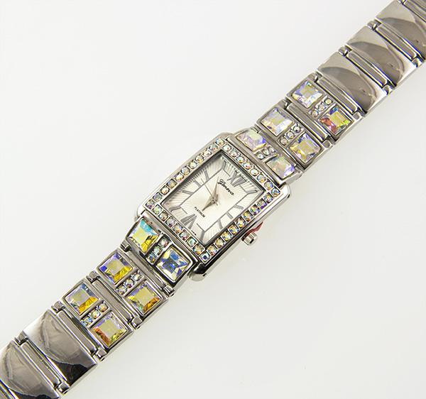 WA140: Austrian Crystal Watch