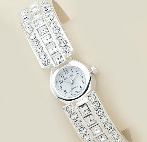 WA43: Clear Crystal Cuff / Bangle Watch